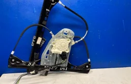 Двери для Mercedes-Benz CLC class 2010 года на фотографиях