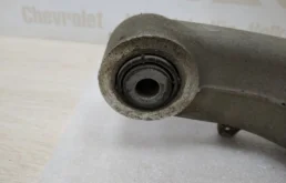 Качающийся рычаг правый для BMW X6 на фотографиях