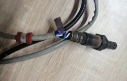 Лямбда-зонд (второй) для Volvo XC90 2004 года на фотографиях