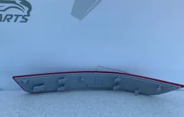 Отражатель (катафот) заднего бампера правый для Mercedes-Benz GL class на фотографиях