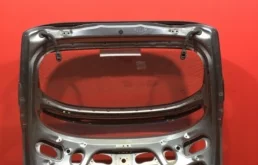 Крышка багажника для Honda Civic 2008 года на фотографиях