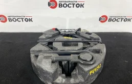 Набор инструментов FORD FOCUS 2010-2019 BM5117009EC CB8