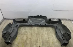 Панель REAR серебро G1U (высокий отрез, выше фонарей)