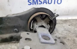 Рычаг продольный задний левый для Volvo XC70 2015 года на фотографиях