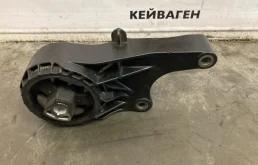 Кронштейн двигателя Opel Astra 2011 J
