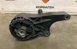 Кронштейн двигателя Opel Astra 2011 J