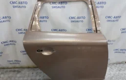 Дверь задняя правая для Volvo XC60 на фотографиях