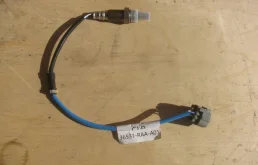 Лямбда-зонд (верхний) для Honda Accord 2003 года на фотографиях