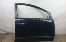 Дверь передняя правая для Nissan Note на фотографиях