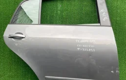 Дверь VOLKSWAGEN GOLF 5+ 2005- задняя правая коричневая б/у GOLF 5+(2005-2014)