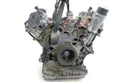 Двигатель без навесного для Mercedes-Benz CLK class 1998 года на фотографиях