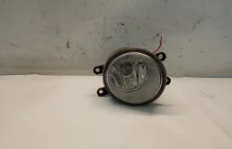 ТУМАНКА TOYOTA DAIHATSU SUBARU LEXUS ПРАВАЯ 812100D040  QE150Z