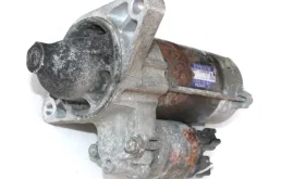 Стартер для Toyota RAV4 2010 года на фотографиях