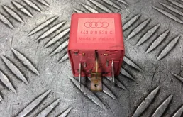 Реле (прочие) Audi A4 B5 (1994-1999) бензин 1.6 i Механика Седан