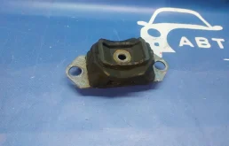 подушка двигателя NISSAN ALMERA G15 K4M - 11220JD000