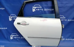 дверь NISSAN FUGA GY50 VK45DE R H210MEG0MB