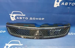 решетка радиатора MITSUBISHI COLT Z23W 4A91 - 7450A558