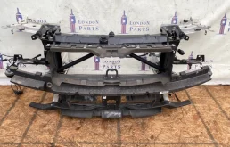Передняя панель BMW F31