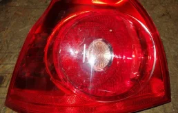 Фонарь Volkswagen Golf 2003-2009 5
