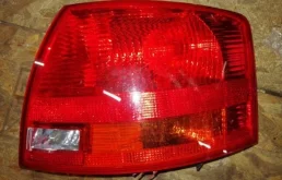 Фонарь Audi A4 B7