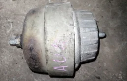 Опора двс Audi A6 2007 4F5
