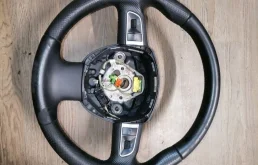 Руль Audi A5 2010 8T3