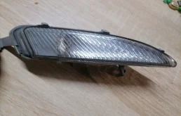Поворотник бампер Opel Astra 2013 J