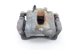 Суппорт передний правый для Kia Rio 2014 года на фотографиях