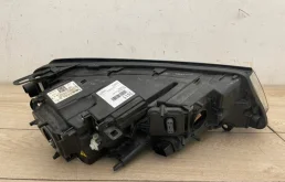 Фара ксенон левая для Volkswagen Touareg на фотографиях