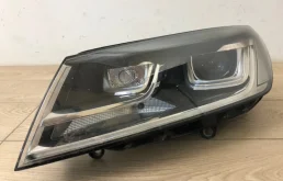 Фара ксенон левая для Volkswagen Touareg на фотографиях