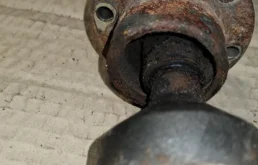 Карданный вал задний для Volvo XC90 на фотографиях