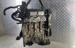 Двигатель без навесного для Kia Rio на фотографиях