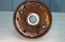 Фланец дифференциала ведущего моста для Volvo XC90 2006 года на фотографиях