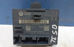 Блок управления дверью Audi Q5 2008-2017 8K0959795C 8R, задний