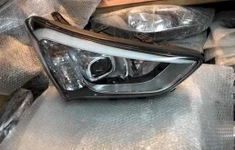 Фара ксенон правая для Hyundai Santa Fe 3 DM 2012-2016