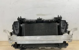 Кассета радиаторов для Audi Q7 на фотографиях