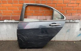 Дверь задняя левая для Honda Accord 2003 года на фотографиях
