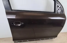 Двери для Audi Q7 2015 года на фотографиях