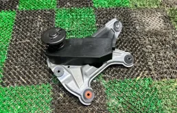 Моторчик дворника Toyota Highlander 2007-2014 8513048040 U40, задний