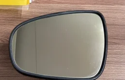 Зеркальный элемент Lexus GS ES IS LS 2012-2017 8796130D80, левый