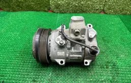 Компрессор кондиционера Lexus LS460 2006-2017 8831050160