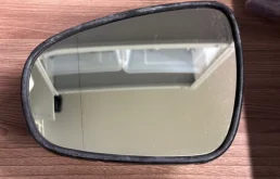 Зеркальный элемент Lexus GS ES IS LS 2012-2017 8796130D80, левый