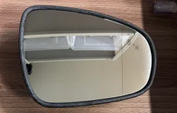 Зеркальный элемент Lexus IS GS LS ES 2012-2018 8793133B60, правый