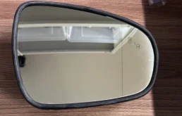 Зеркальный элемент Lexus IS GS LS ES 2012-2018 8793133B60, правый