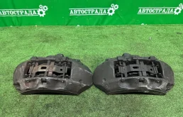 Суппорта Land Rover Range Rover 2002-2021 LR138723, передняя