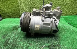Компрессор кондиционера Land Rover Range Rover 2002-2010 LR012593