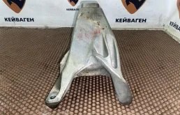 Кронштейн двигателя Audi Q3 2011 8U