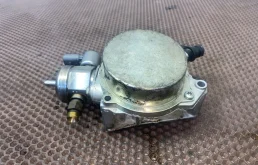 Вакуумный насос тнвд Volkswagen Jetta 2009 5