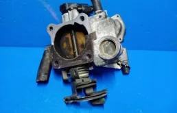 Датчик массового расхода воздуха для Suzuki Grand Vitara на фотографиях