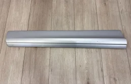 Молдинг двери Audi Q7 2007-2015 4L
